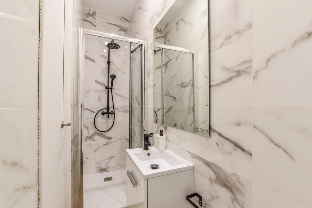 Myhousespain - Luxury Flat Next To Gran Via Madrid Ngoại thất bức ảnh
